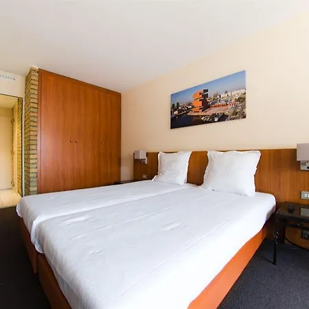 Arass & Business Flats 3* Antwerpen
