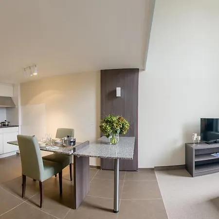 Aparthotel Arass & Business Flats